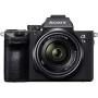 Sony α 7 III + 28-70mm MILC 24.2 MP CMOS 6000 x 4000 pixels Black